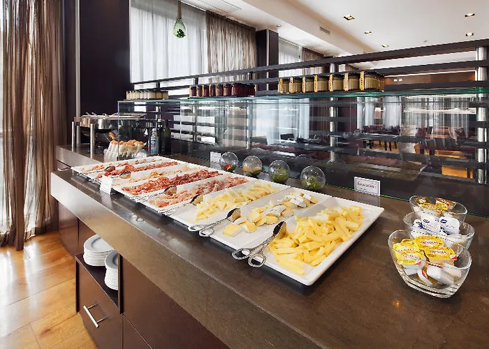 Nh Collection Giustiniano Otel 4*